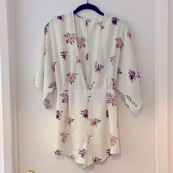 Romper - Picture 1 of 1